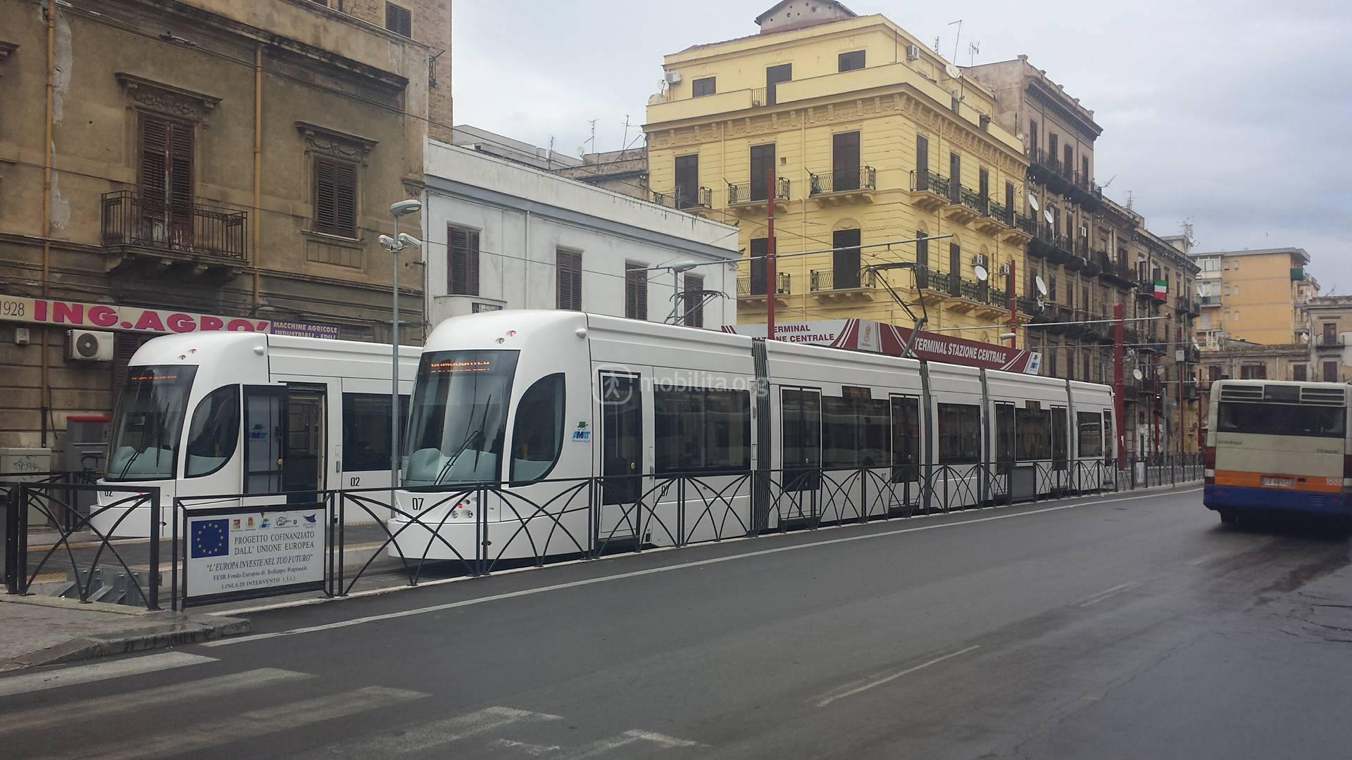 Tram | Completati I Terminal Stazione Centrale E Notarbartolo ...