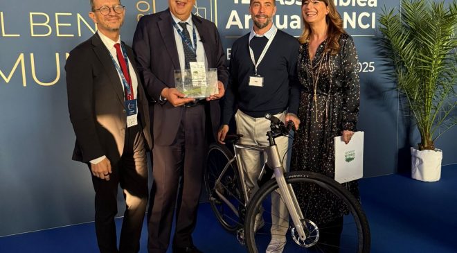 Palermo premiata per la mobilità sostenibile. Ma in strada regna il paradosso