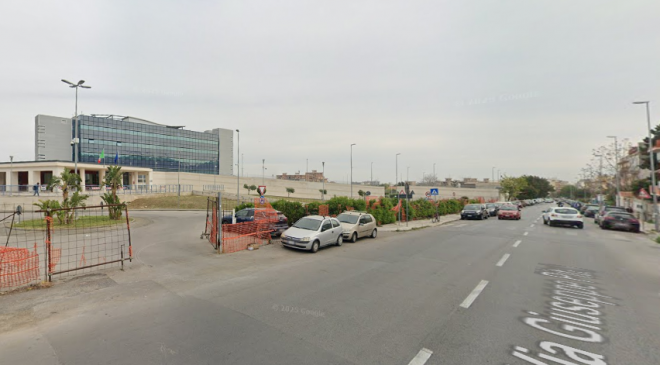 Dal 5 maggio istituzione di un semaforo a chiamata in via Pitrè, in corrispondenza della Cittadella della Polizia